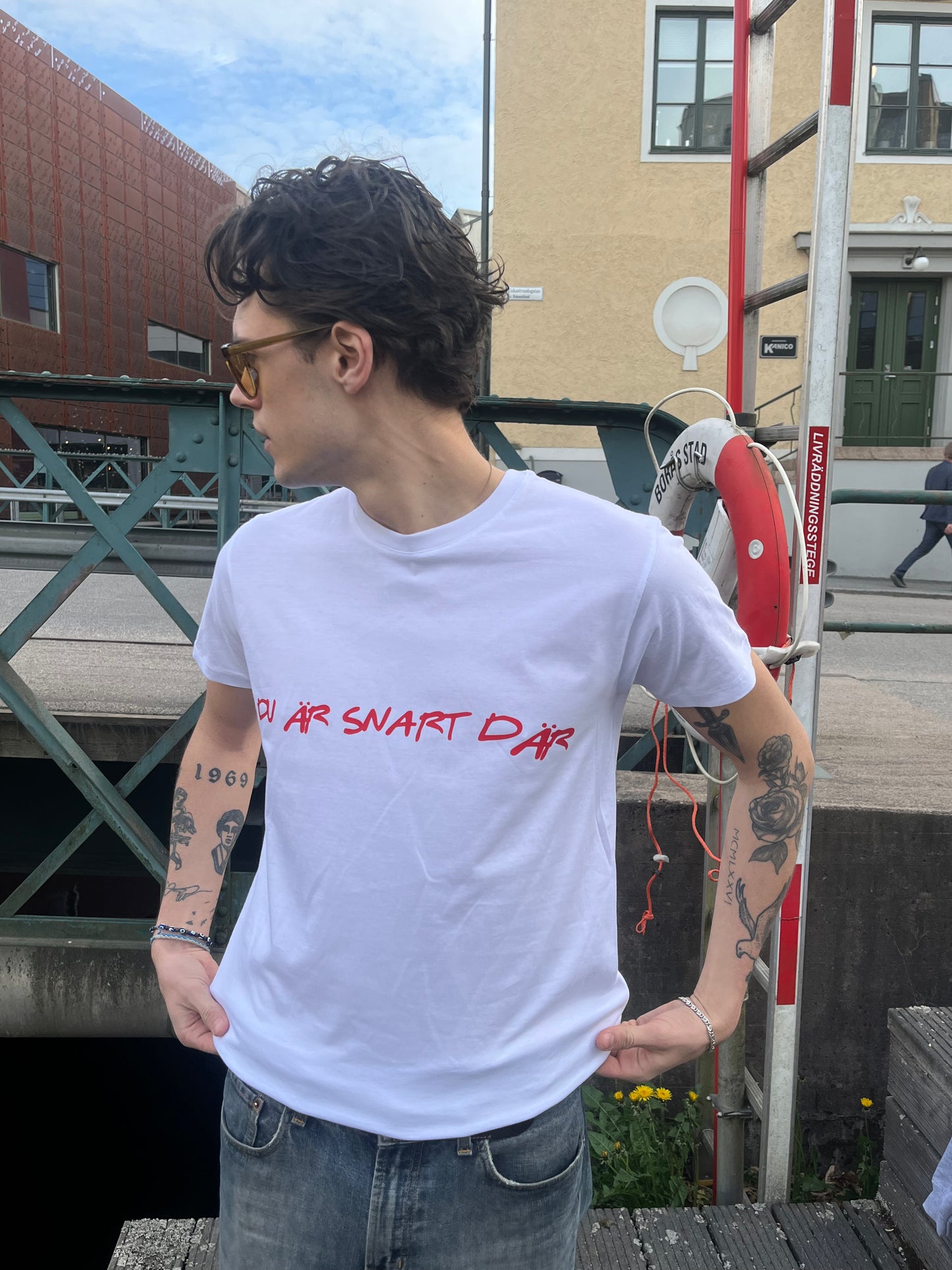 Du Är Snart Där T-shirt
