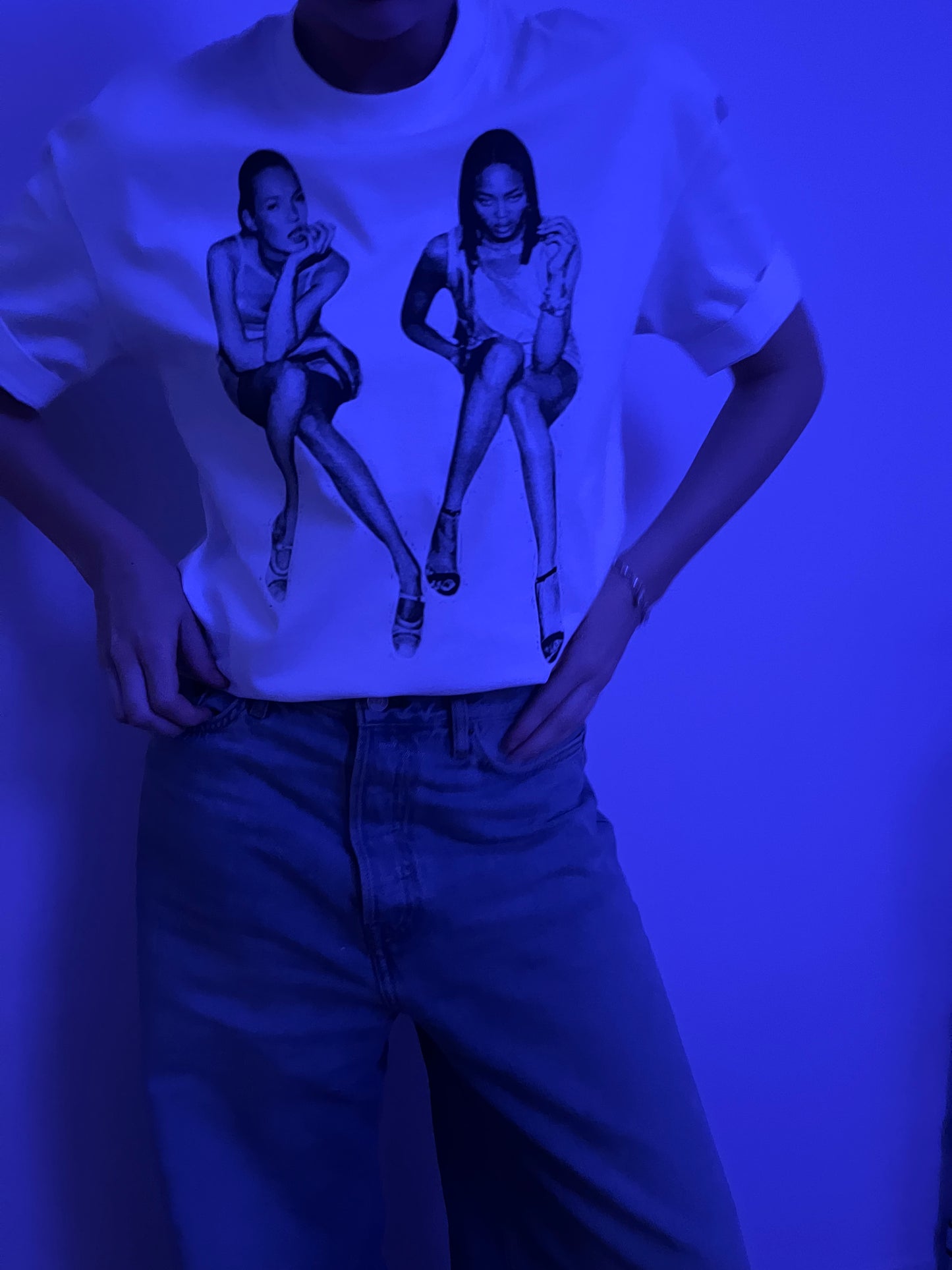 Kate & Naomi T-shirt